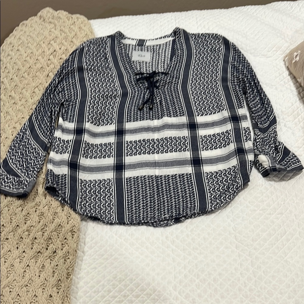 Rails-Women's Blue and White Patterned Top